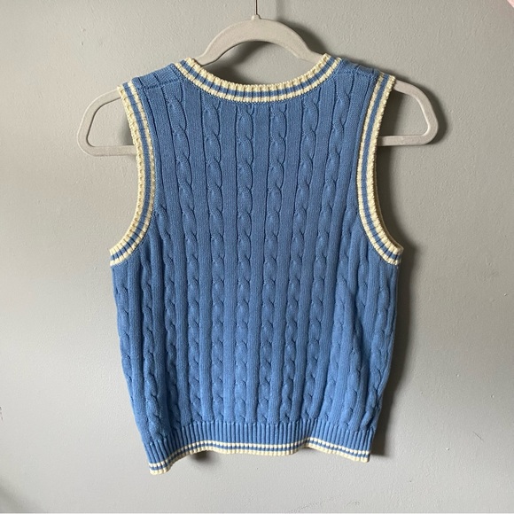 Brandy Melville Sweater Vest - Picture 2 of 4
